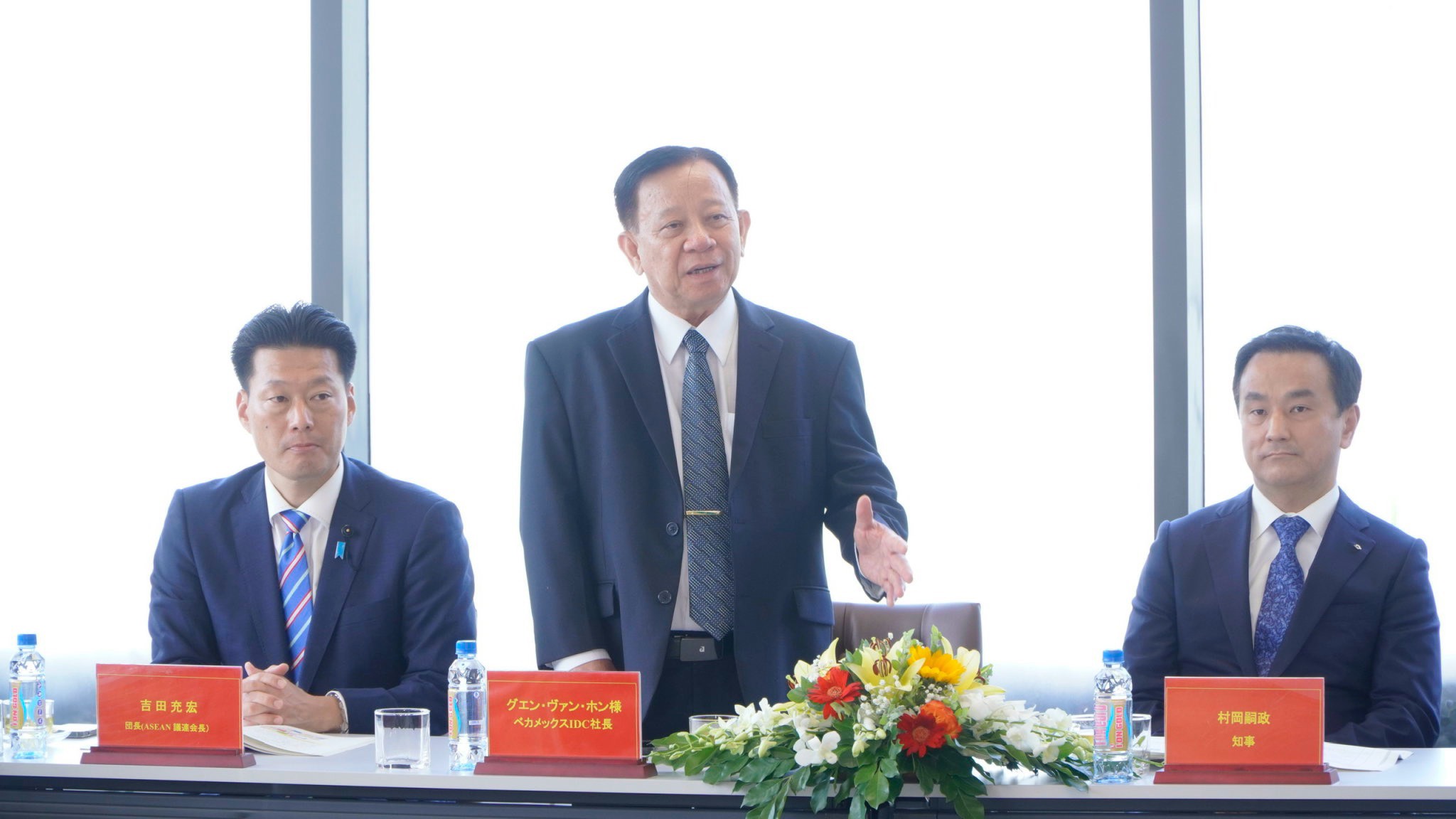 Đồng chí Nguyễn Văn Hùng - Chủ tịch Hội đồng quản trị Tổng công ty Becamex IDC phát biểu.